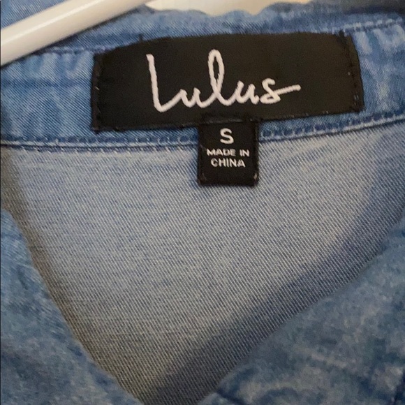 button up - Picture 2 of 3